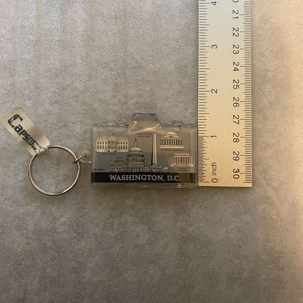 Keychain. Washington, D.C. - Picture 6 of 8